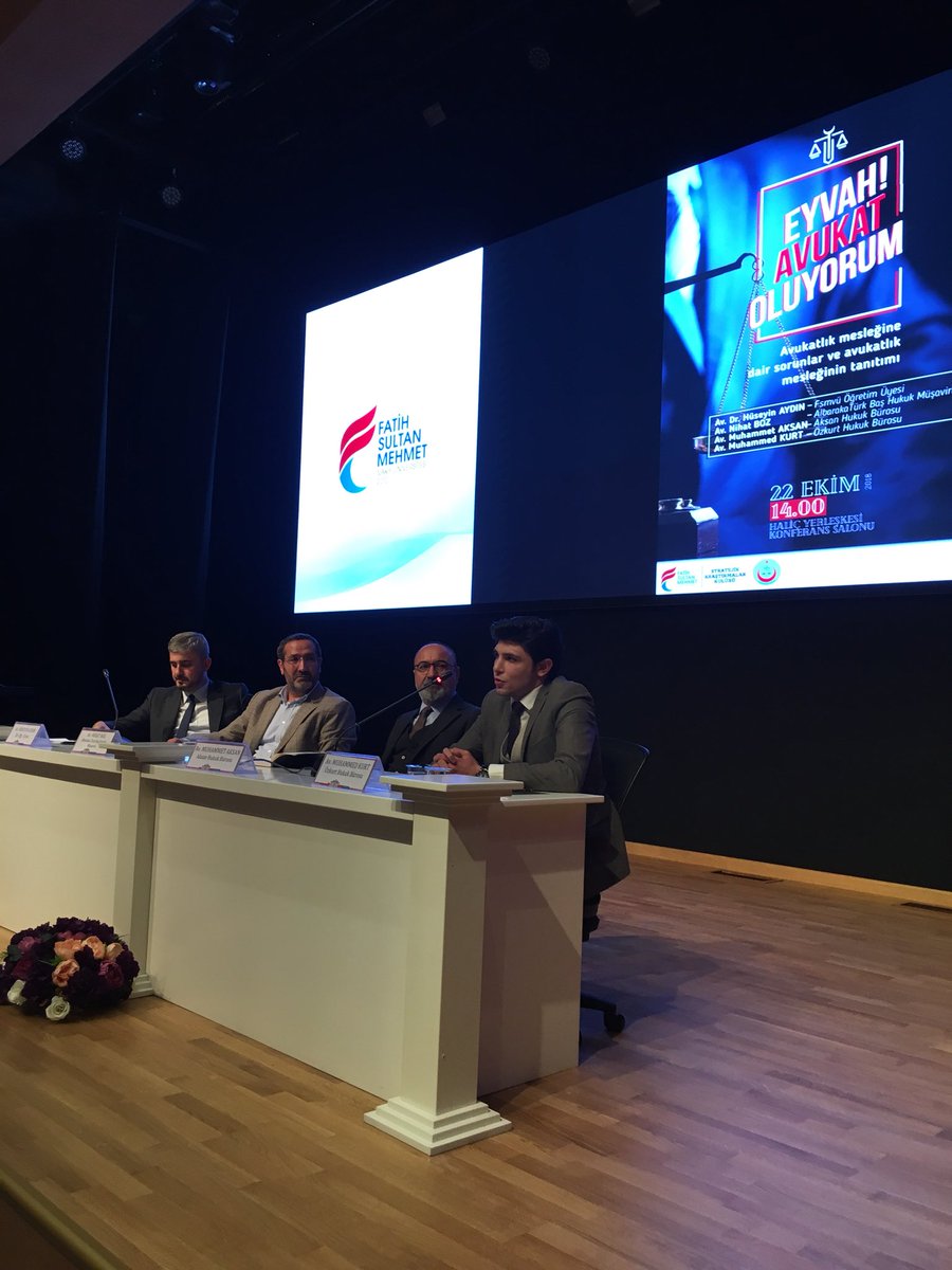 Fsmvusks's tweet photo. Avukatlık mesleğinin tanıtıldığı konferansımız Av. Muhammed Kurt’un yaşamış olduğu tecrübeleri anlatımı ile devam etmektedir. https://t.co/fSvN2TdgpG