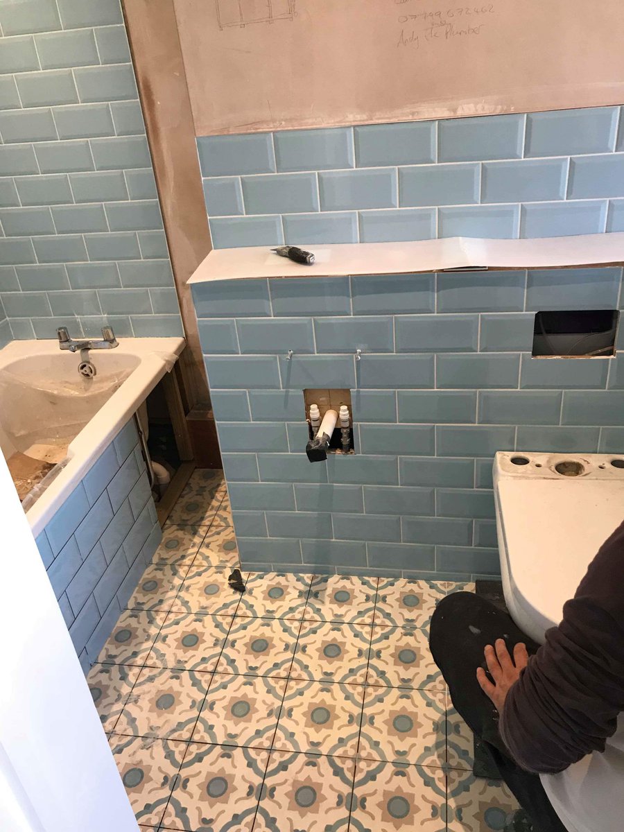 Hi end ceramic installation private residence London, including bespoke stone work - on time and in budget.