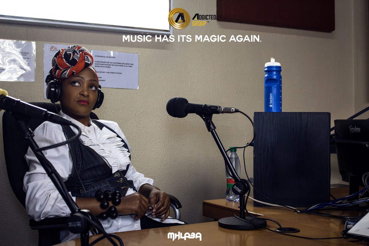 MphoMetebeSA's tweet photo. @MhlabaSA at Kofifi FM to promote her Ancestral #music single BALEKA available for sale @ https://t.co/IAZTC1Ao9W https://t.co/CyYFjXjwNW