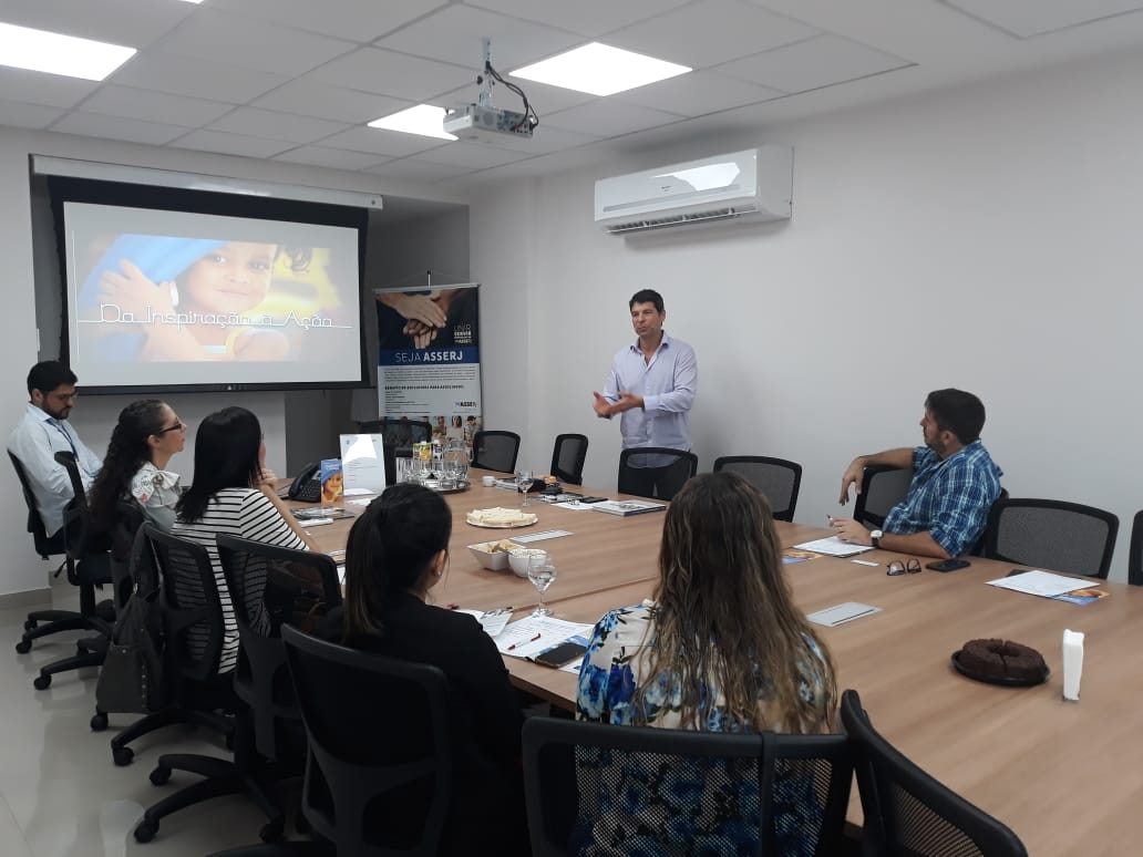 A <a href="/ASSERJ/">Is</a> promoveu o Conselho de Comunicação e Marketing na sede, Barra da Tijuca. Os supermercadistas apresentaram cases e planos para ações de humanização com foco na ferramenta Instagram. Saiba mais: asserj.com.br/comunicacao-ma…
#RioDeJaneiro #Supermercado #ASSERJ #Varejo #RJ