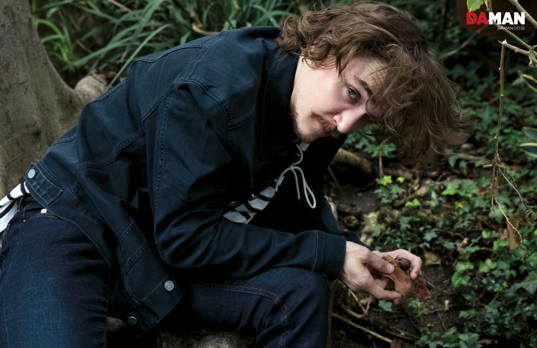 Happy to former feature star, Revisit Kyle\s feature again  