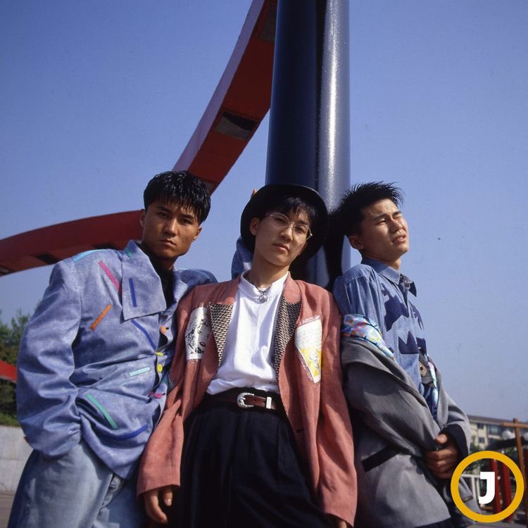 #mondaymoodboard
one of korea’s first boy groups in the 90s: Seo Taiji and Boys