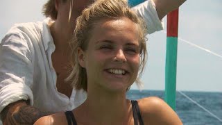 misdaadbureau's tweet photo. Vannacht schuift @Stijn_Fransen aan bij @eveliendebruijn. Ze speelde 3 jaar in #GTST, maar stapte van de zomer op om deuren te openen voor nieuwe projecten. Daar gaan we het over hebben, maar uiteraard ook over #ER2018. Hoe zwaar was het? Je hoort het om 00:00 op @NPORadio2. #wnl https://t.co/pHn7bzTETi