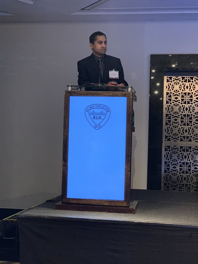 MaleHealthDoc's tweet photo. Novel approach offered by Ravi Munver @nysaua on role of biodegenerative matrix for robot  prostatectomy as an athermal technique ? Improve sexual function @medivizor @AmerUrological @NYCRoboticTeam @DrRastinehad @eurodoc1 @MountsinaiUro https://t.co/qQq9Tdu2SP
