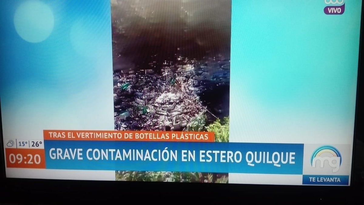 javierparada4x4's tweet photo. Indignante que nuestra ciudad salga en TV por esto.
@munilosangeles 
@KrauseAlcalde 
@GobernaBiobio 
@biobio 
@Radio_Camila_TV 
@latribunacl 
Será que lo recolectado en puntos limpios se están lanzando a nuestro #Quilque ? https://t.co/tE2HFTJNxa