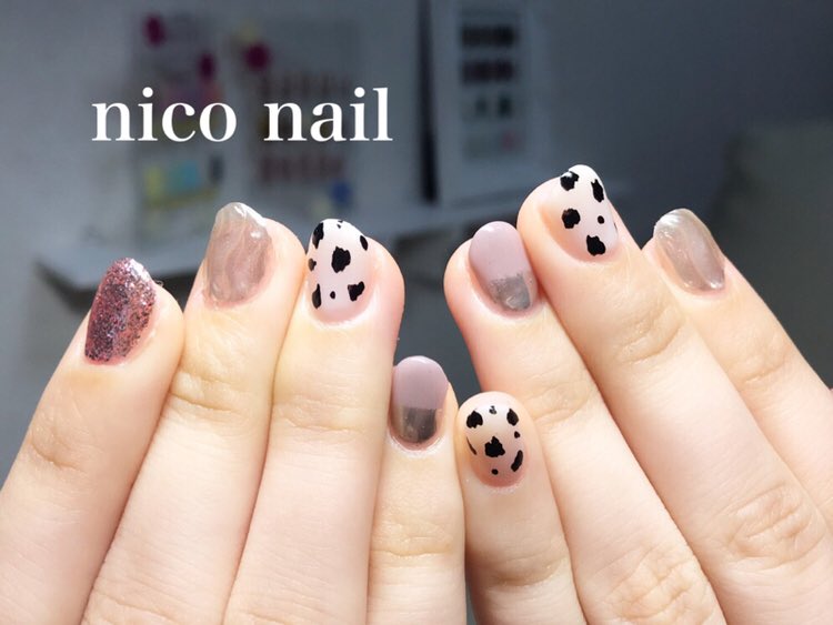 ダルメシアンネイル