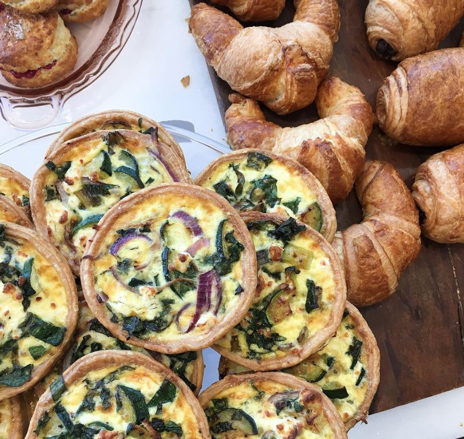 HarborRoomMa's tweet photo. The Sand Piper Bakery in Gloucester, Ma can provide for you extraordinary food for your bridal shower brunch, or desserts for your rehearsal dinner or wedding here at The Harbor Room.  https://t.co/XTWpbYLALX!

#NorthShoreEvents #WaterViewEvent #GloucesterMa #BridalBrunch https://t.co/r0PRH38i9D
