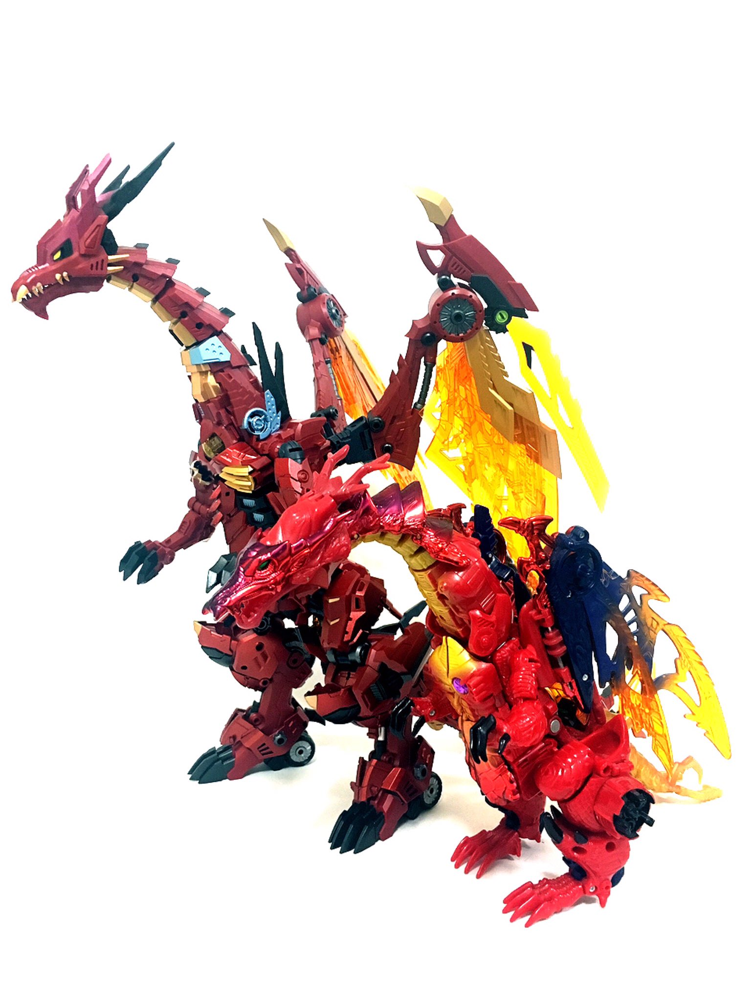 オオハラテツヤ 育休中 元ネタのドラゴンメガトロンと比較 ドラゴンメガトロン自体もかなり大きいのですが メガドラゴンと比べるとまるで親子 こう見るとかなりアレンジが効いてます オオハラテツヤ 育休中 元ネタのドラゴンメガトロンと比較 ドラゴンメガトロン自体もかなり大きいのですが メガドラゴンと比べるとまるで親子 こう見るとかなりアレンジが効いてます
