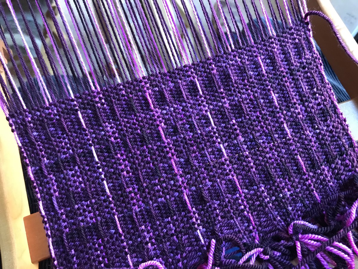 Justtextiles's tweet image. I’m weaving, but the effect I want is on the other side, so it’ll have to wait for the reveal of this hand-dyed #raspberrypink and #plum.