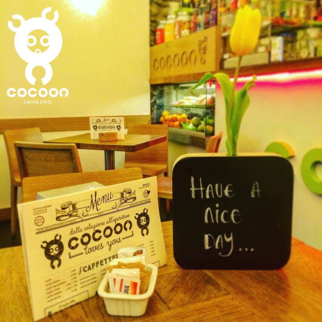 CocoonSanremo's tweet photo. Have a nice day! 😊🥂
#Cocoon #Sanremo
dalla colazione all’aperitivo ☕️➡️🍷
#sanremo #liguria #breakfast #lunch #wine #coffee #tea #happyhour #kusmi #donuts #cheesecake #estratti #frullati #smooties https://t.co/FuOiDYljEA
