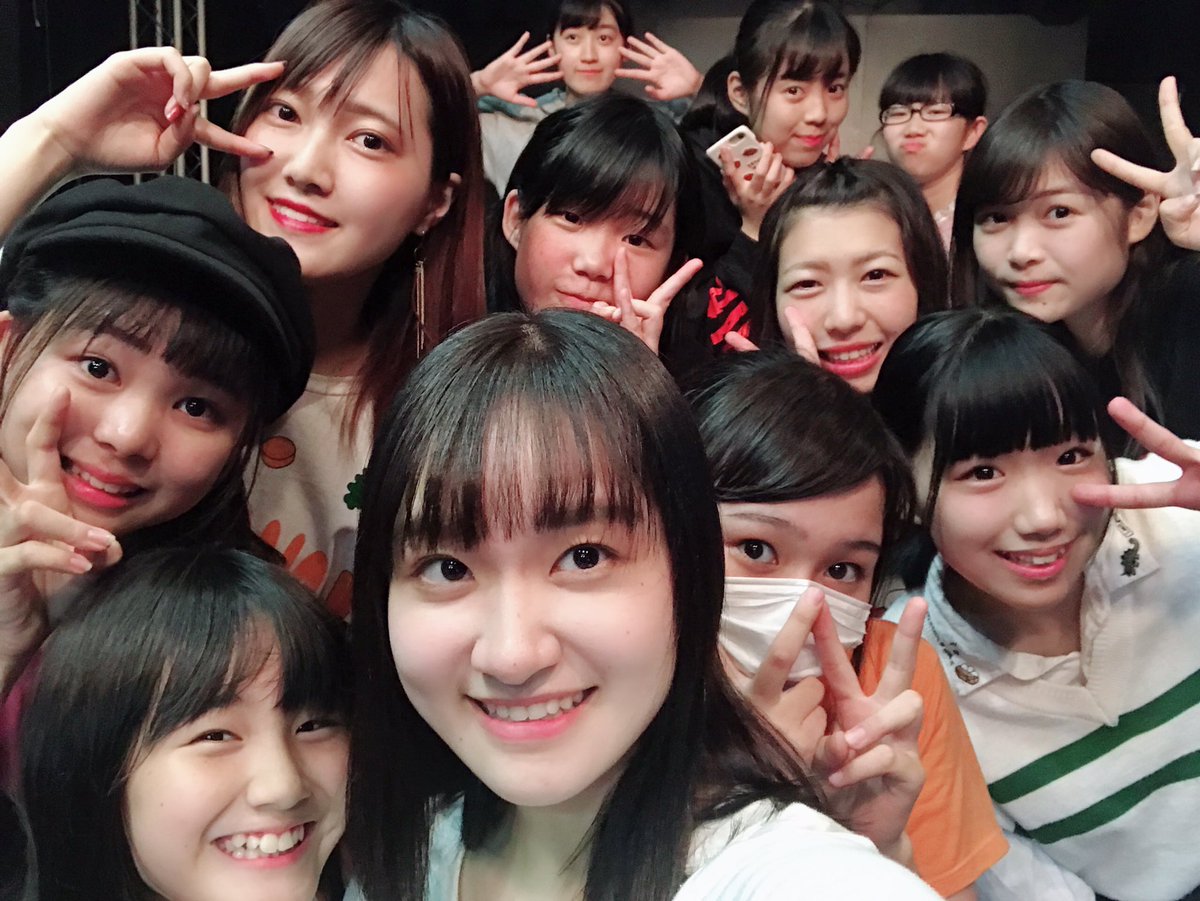 MayuToshikura's tweet photo. #ハニカミ お稽古4日目終了〜！！

今日はダンスレッスン後編！
頭も身体もめっちゃ使いました！
本番 完璧に踊れるように
毎日練習あるのみ！🕺🏻🌟

出演者12人全員集合でパシャリ！📸☺️ https://t.co/uiD5RTvtqH
