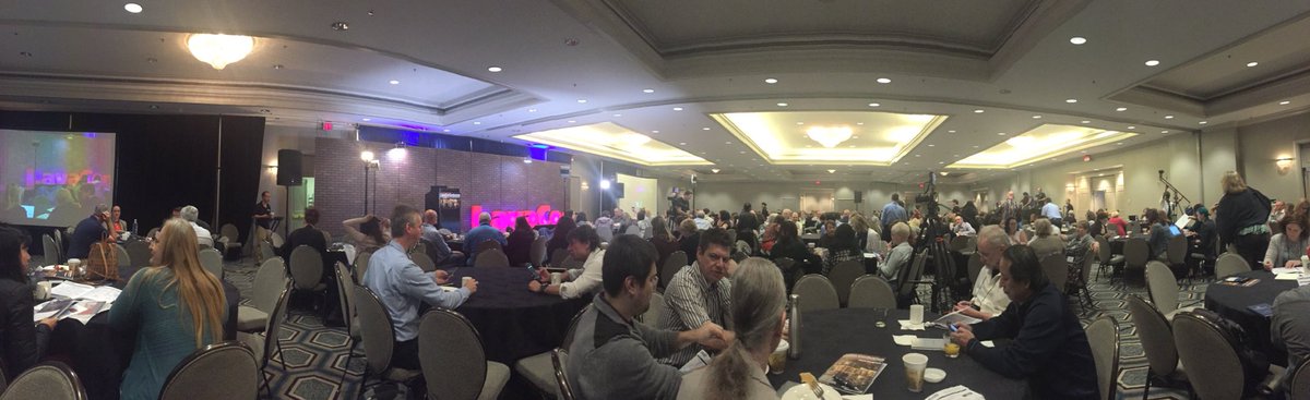 KeithIXIASOFT's tweet image. Quite the crowd at this year’s #LavaCon here in New Orleans #techcom