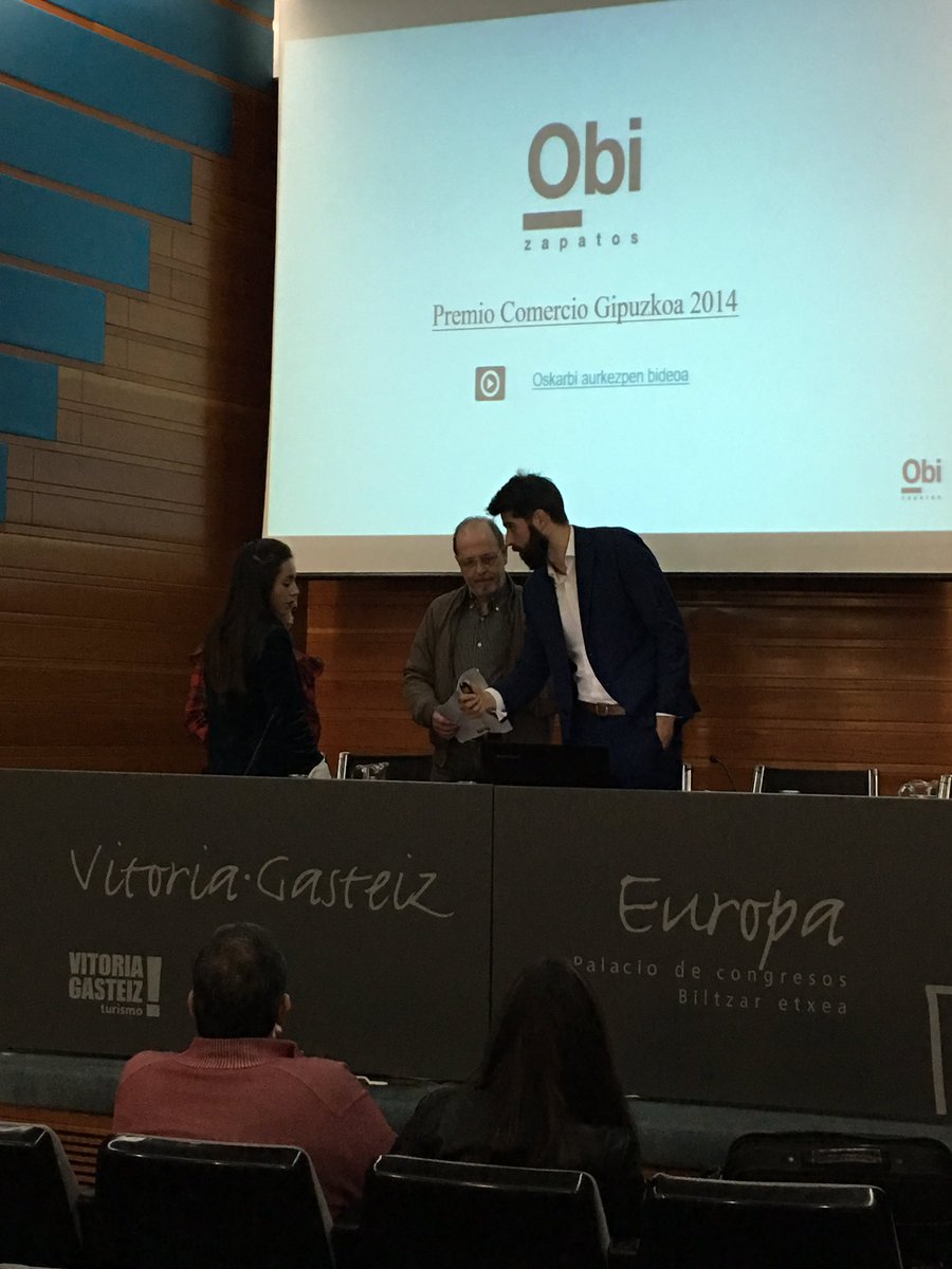 Dendartean's tweet photo. DENDAgo!, Euskadiko denden onlineko salmenta-plataforma aurkeztu dute https://t.co/wobS70YHb0 #euskaldendak #dendago #online #onlishop #plataforma #marketplace #comercio #merkataritza #euskadi #dendartean #venta #salmenta #ventaonline #euskadikodendak #tiendasdeeuskadi https://t.co/xrYatHhaR6
