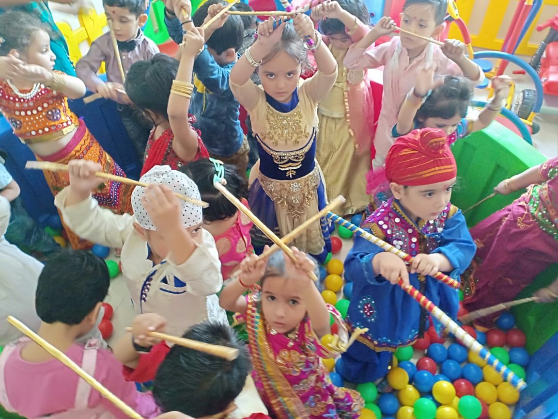 KonnectKid's tweet photo. Ragersville Jammu preschool know how to make the children enjoy while at the same time teaching them our culture and tradition at a very early age ! This is how they celebrated their Navratri. Kidkonnect is proud to be associated with Ragersville Jammu .
#Kidkonnect https://t.co/zr7CgRLHhF