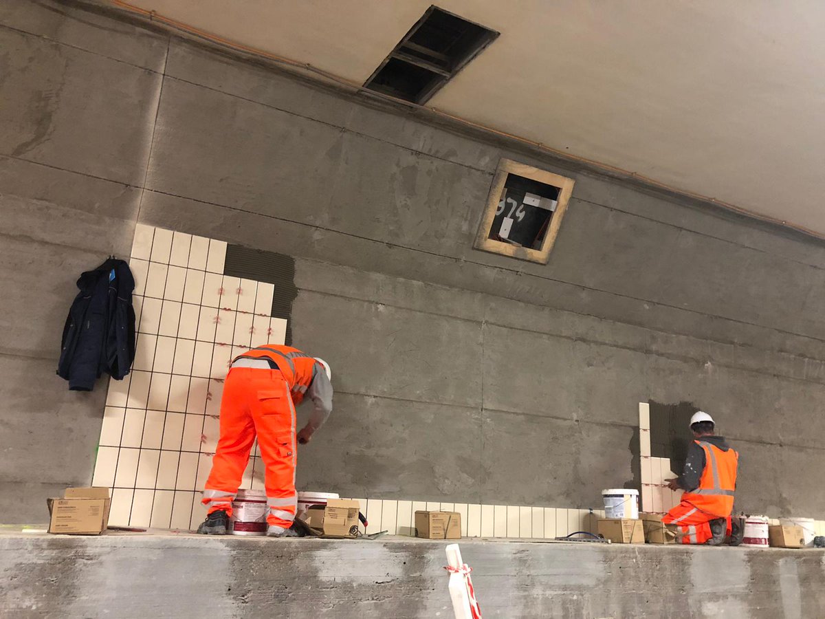Maastunnel010 tweet media
