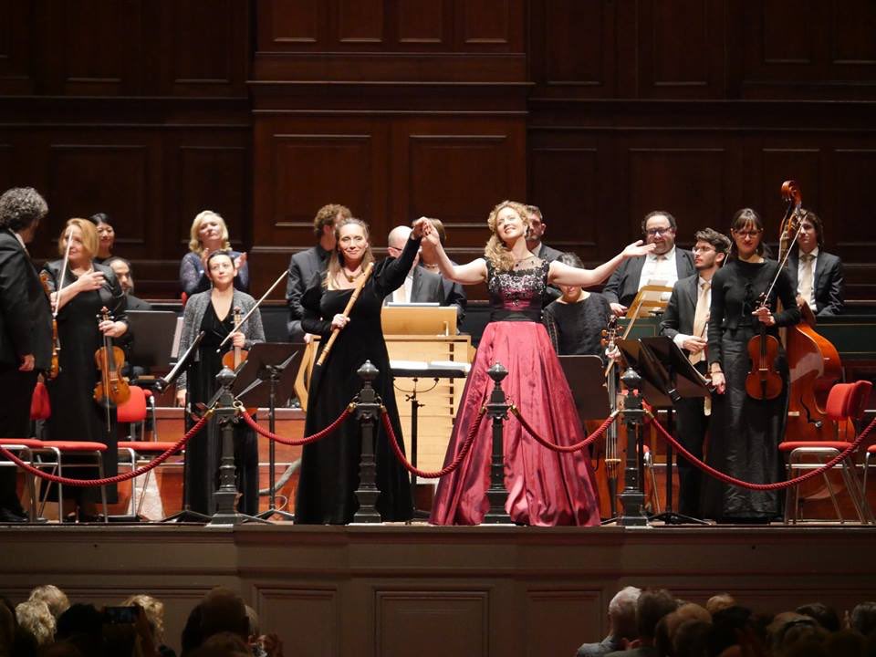 beleefklassiek's tweet photo. Afgelopen weekend de concertreeks Ode aan Bach afgesloten. Namens alle musici van the Bach Choir &amp; Orchestra of the Netherlands danken wij u voor uw bezoek, enthousiasme en overweldigende reacties! #odeaanbach #bachchoirandorchestraofthenetherlands #pieterjanleusink #concert https://t.co/R3IygCdwCf