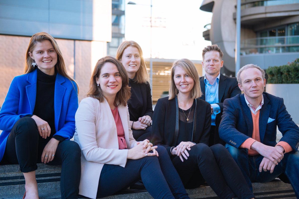 LOVING our new <a href="/oxfordinsights/">Oxford Insights</a> team photos - thank you <a href="/splento/">SPLENTO 📸</a> !