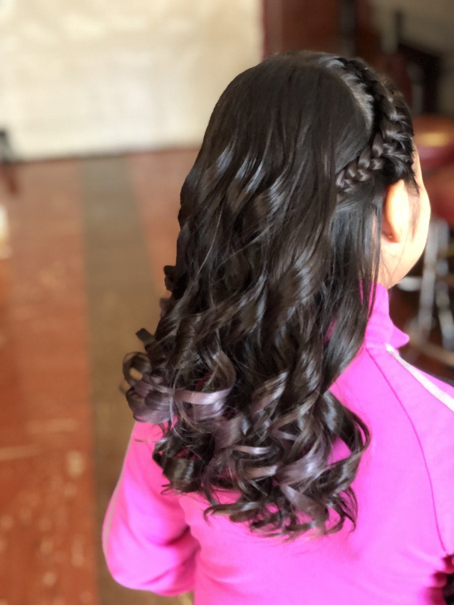 LunaSolBeauty's tweet photo. Had a great time yesterday creating the #HairStyles of the models for the Kids 2018 Fashion Show hosted by Jayslin Camacho #Kids2018FashionShowNJ #KidsFashionShow #HairSalon #LicensedToCreate #ModernSalon  #KidsHairStyles #HairOfTheDay #BestLooks #TrendyHair #TrendyHairStyle https://t.co/IDlkYQWmbJ