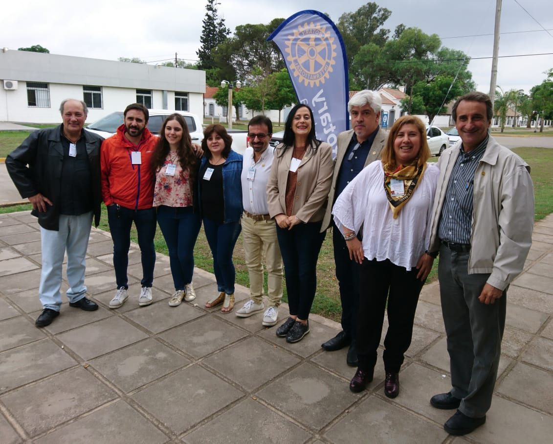 AlejEstrella's tweet photo. Emprendiendo un nuevo desafío, con un grupo de profesionales fundamos el Rotary Universitas en Córdoba #RotaryUniversitas. Gracias @RotaryCordoba @Rotary #RotaryCapillaDelMonte https://t.co/iSt0dw2aaP