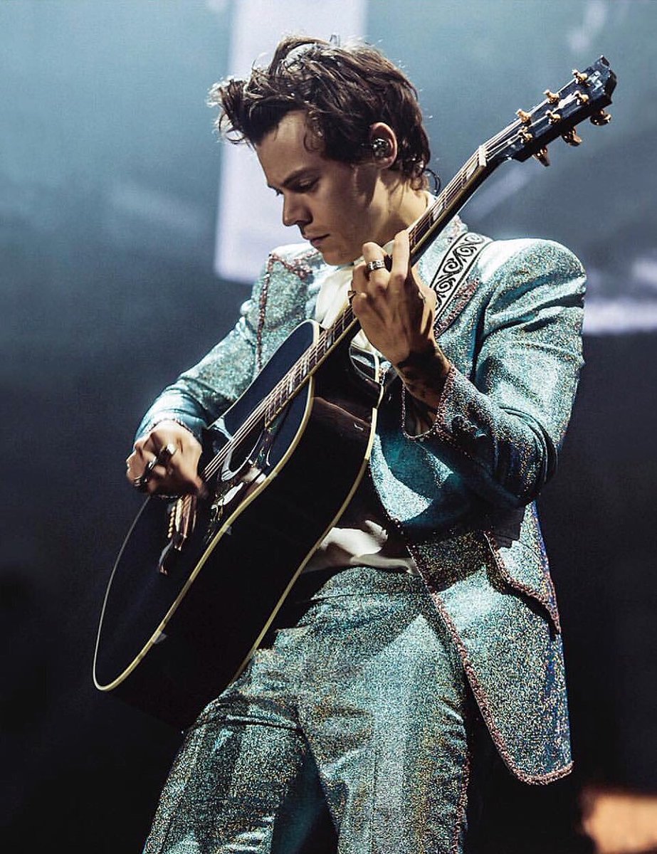 19.03 COPENHAGEN, DENMARK  Wonderful gem custom that Harry had a series with this kind of outfit. Gotta see what I can do to the other ones.  #Gucci