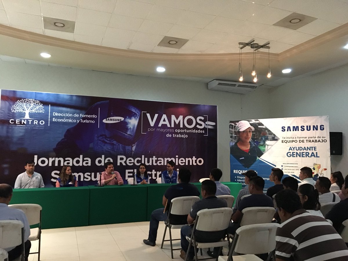 DFET_Centro's tweet photo. Inauguración de la Jornada de Reclutamiento Samsung Electronics. Importante oportunidad de empleo y crecimiento en la planta de Querétaro. Les esperamos esta semana del 22 al 26 de Octubre en horario de 9:00 a 14:00hrs. 
¡VAMOS por mayores oportunidades de Trabajo! @OficialCentro https://t.co/k9FPTrT52P