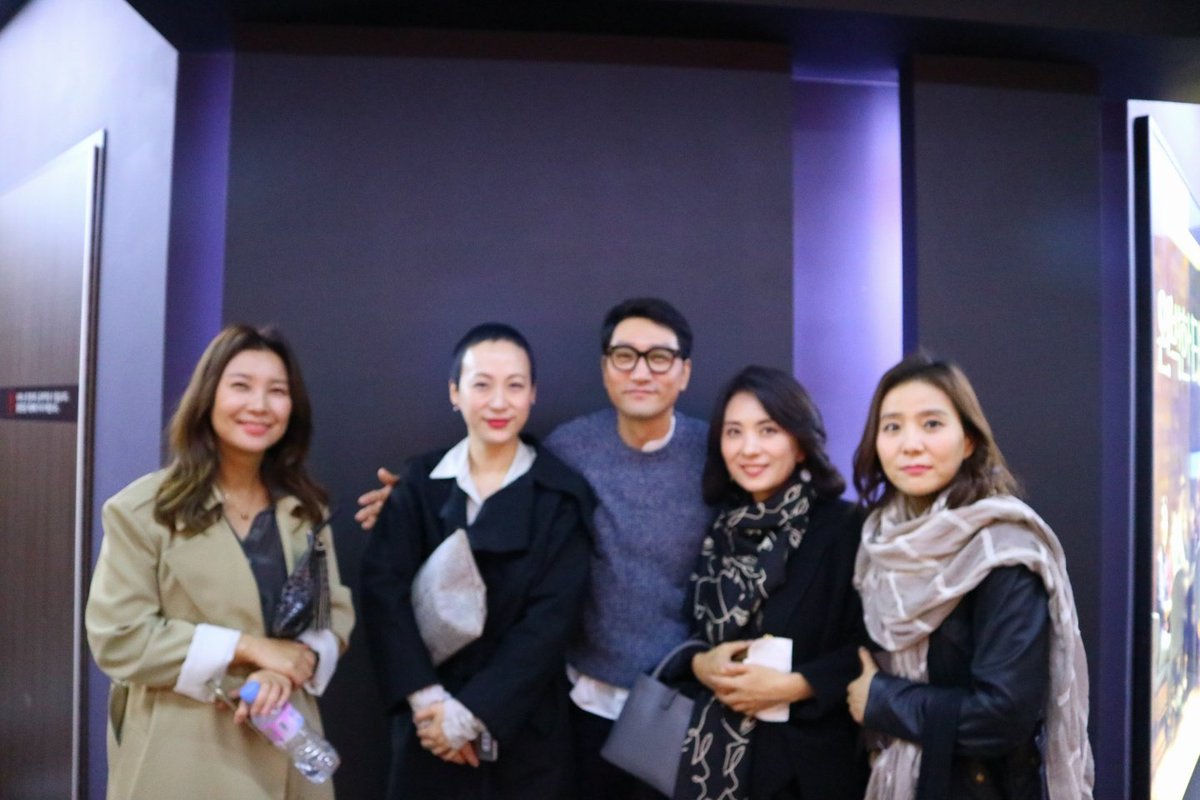 추상미 감독의 <폴란드로 간 아이들>시사회에 다녀왔습니다. 간절히 바라옵건대 이 영화를 놓치지 마세요 10.30,11.1,11.2 이 3일간의 관객 수가 극장에...