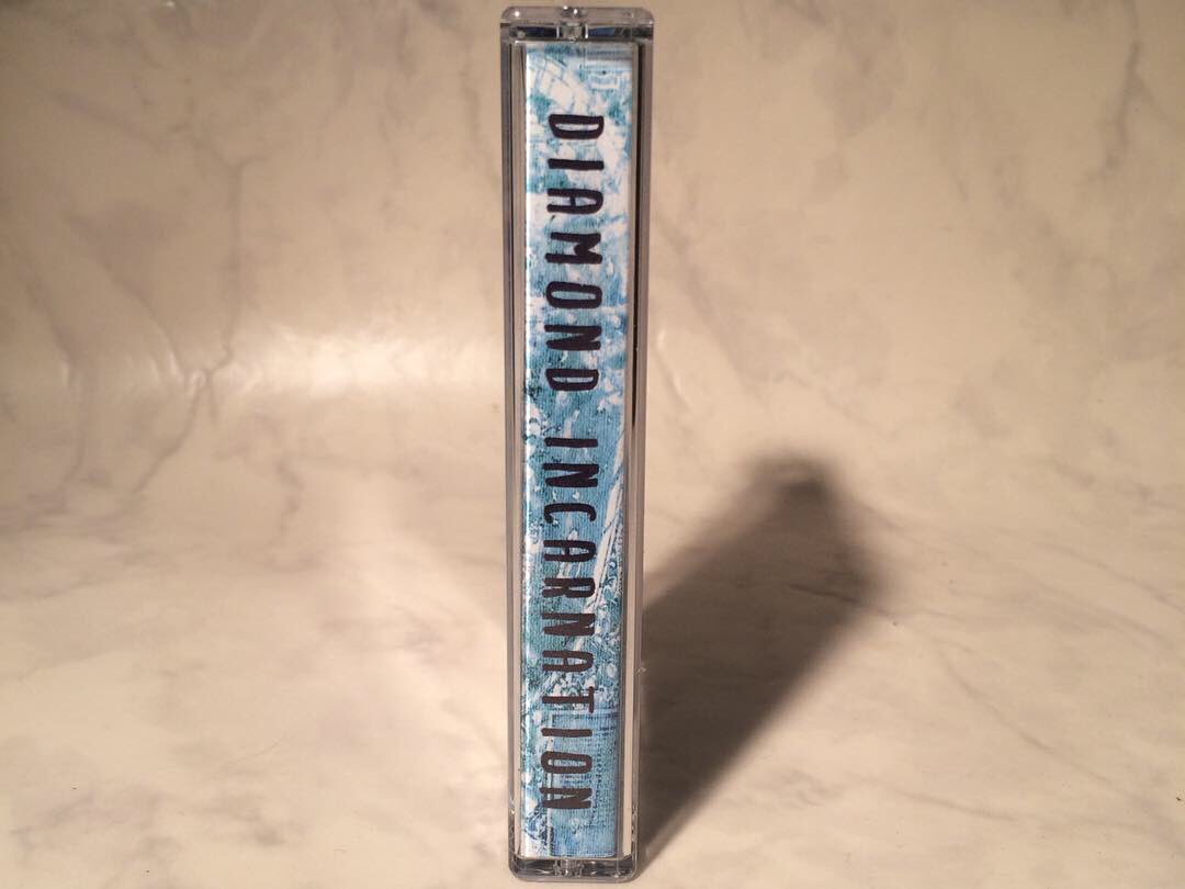 Seizingcarnatio's tweet image. #DiamondIncarnations EP #ScorpioFifteen available on cassette. Psychedelic Pop from Austria.

diamondincarnation.bandcamp.com/album/scorpio-…

#dreampop #shoegaze #psychedelic #pop #alternative #IndieMusic #sitar #nugaze #austria #bandcamp