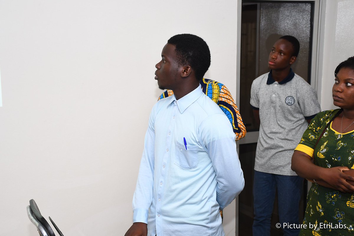 EtriLabsCotonou's tweet photo. En image les 3 équipes gagnantes du #SpaceAppsChallenge2018.
Première place: L’équipe Safe Point
Deuxieme place: L’équipe Virtues
Troisieme place: L’équipe Happy Forest
Félicitations aux gagnants et à tous les participants.
#wasexo #SpaceAppsChallenge #SpaceApps #Team229 https://t.co/LdQVspyId3