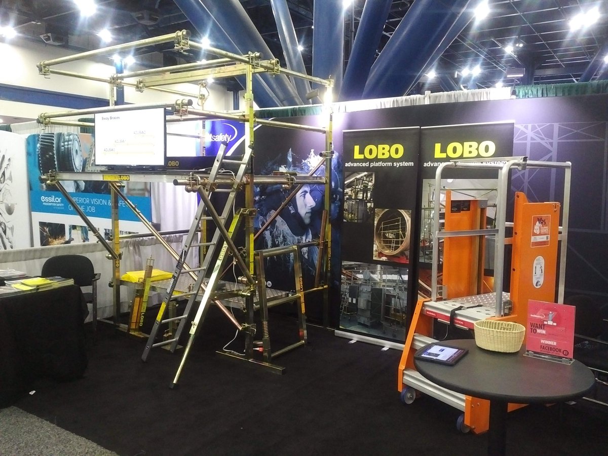 Miniconveyor's tweet photo. We are at the #NSCExpo with our friends from @levittsafety 
Find us at booth #3443, come and check our Advanced Platform Systems – 2018 @NSCsafety Congress &amp; Expo https://t.co/EhjWsimo6x