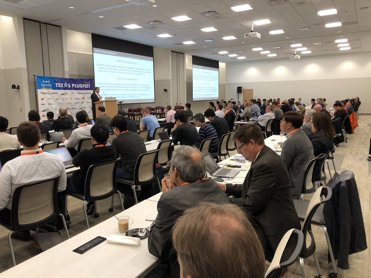 jasonmconley's tweet photo. It’s a full house for our Connected Vehicle Workshop @OmniAirCon @TTITAMU #TexasPlugfest #V2X #DSRC https://t.co/Acq3YH117p