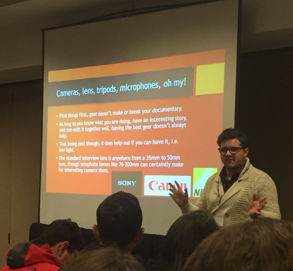 wobnonline's tweet photo. Learning to “Be a Better Documentary Filmmaker” with @chrisehrm from @MLive. Detailed process, helpful tips, and solid examples. Advanced students are making team documentaries right now. #Documentary #fallMIPA #goWO https://t.co/g00CvJn9jc