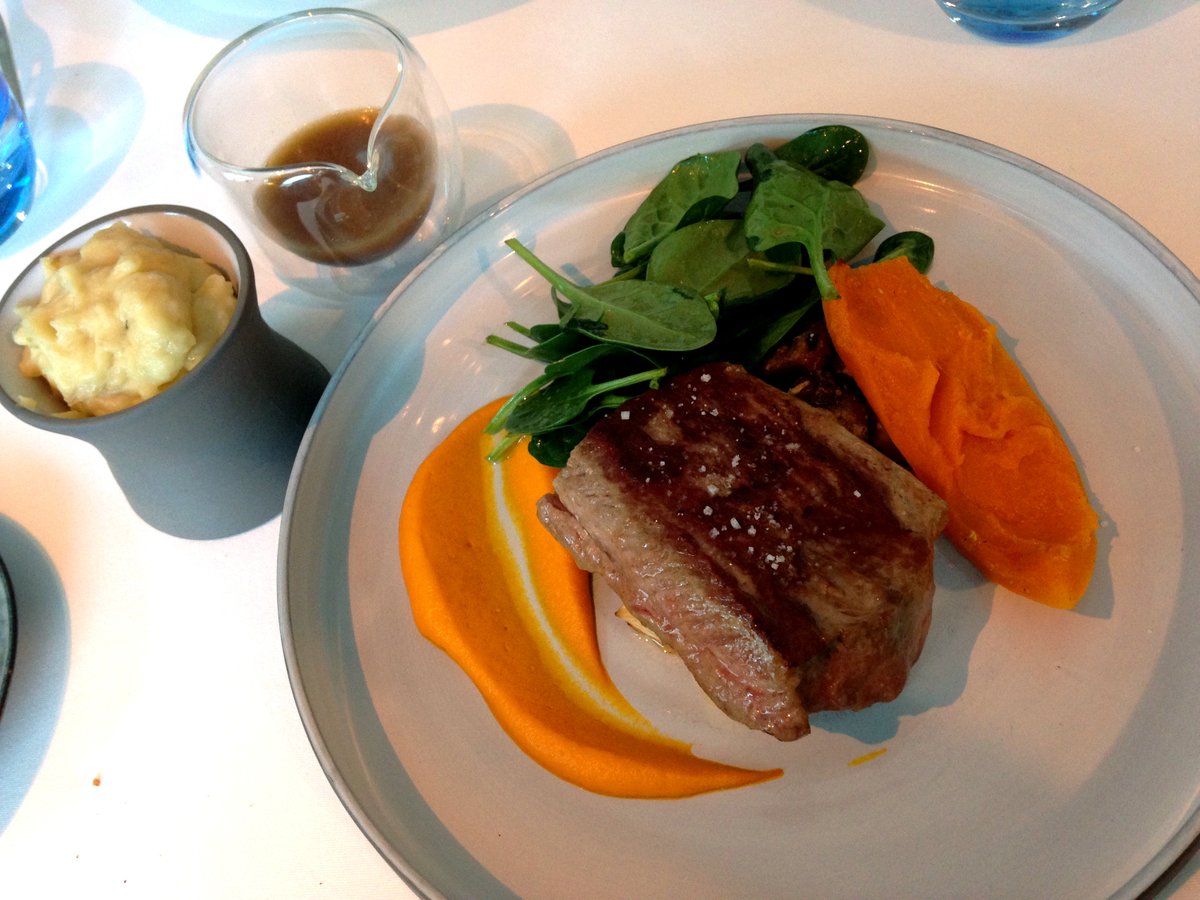 guideMichelinFR's tweet photo. De passage à Arras ? Courez vous régaler à la Bulle d’O : cuisine savoureuse et souvent originale, ambiance conviviale... Un plaisir. https://t.co/cxCmXcdtgF