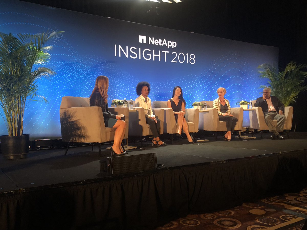lumendesiree's tweet image. Such a great way to start #NetAappInsight I heart this #NetAppWIT panel discussion