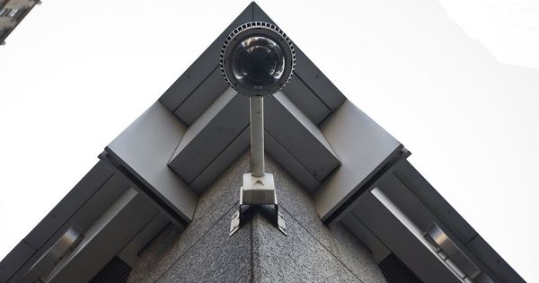 ErikaTarlow's tweet image. Facial recognition is becoming one of the 21st century’s biggest public space issues. #PublicSpaceIssues #FacialRecognition

ErikaTarlow.com curbed.com/2018/10/19/179…