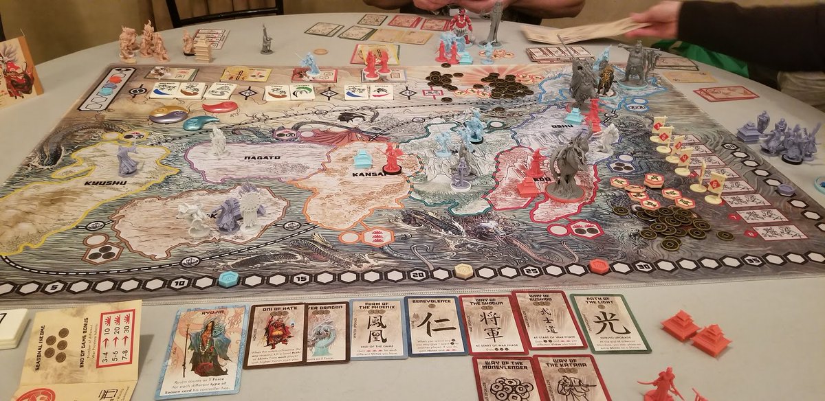 davidcwood77's tweet photo. #CastleCon 
#WhatDidYouPlayMondays
"Rising Sun" - Played for the first time with Sun ☀️ &amp; Moon 🌙 and the Kamis!  WOW! @CMONGames
I was proud of this win - managed to take four provinces in Autumn! 🍂
https://t.co/8xV6Y32OBj
[3/3] https://t.co/6qY7UU2eBy