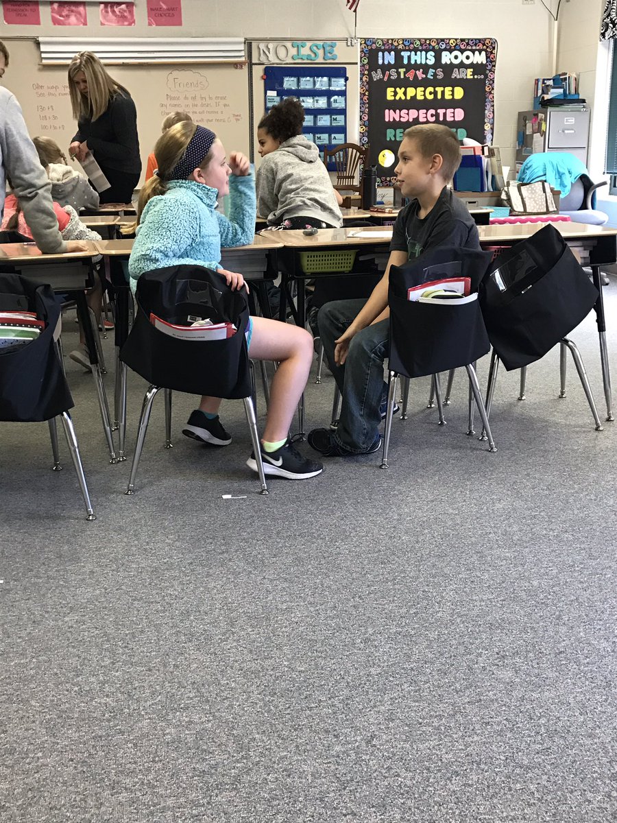 kat_perez315's tweet image. Not only did Mrs. Gossett model the thinking process and label the academic vocabulary, but her students are reflecting on the daily objective by explaining the process to their partner. #modelingexpectations #dcshines #celebrateMonday #teachCENT @CENT_Tweets @joutlaw13