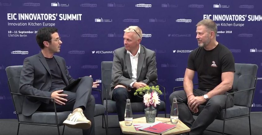 igetblockchain's tweet photo. Watch Blockchain Rookies founder @troy_norcross talk all things Blockchain at the EIC Investors' Summit! https://t.co/IoT0tmARC8 

#EICSummit18 #blockchain #EU_eic https://t.co/O3kgCOYhKR