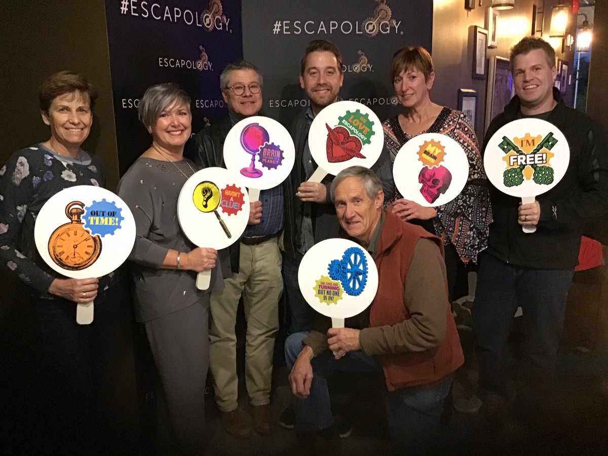 London_Training's tweet photo. We Kicked off a BOD Retreat this past weekend @EscapologyLDN - A great team building exercise and a lot of laughs too! @InfoLondonON @kaybee369 @Nicky_Birk @cricolvin @LLSCDoCR @mennis4 @LondonerChris #LdnOnt https://t.co/PuV8pmAMlE