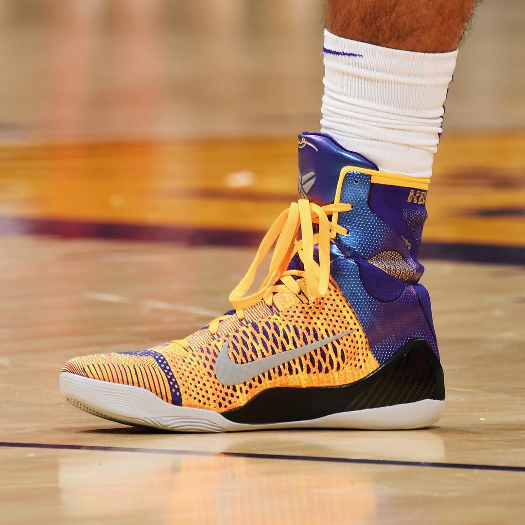 kobe 9 showtime