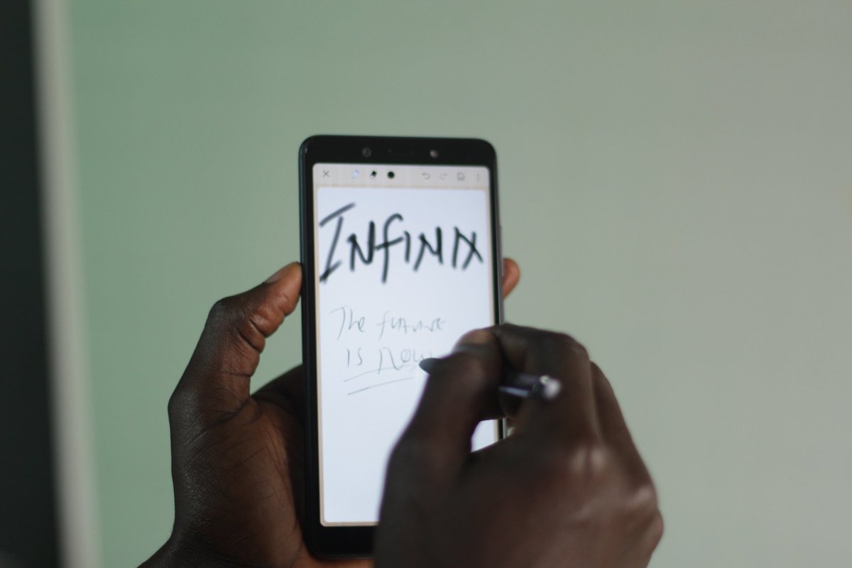 InfinixNigeria's tweet image. What can #TheIntelligentCreator not do?