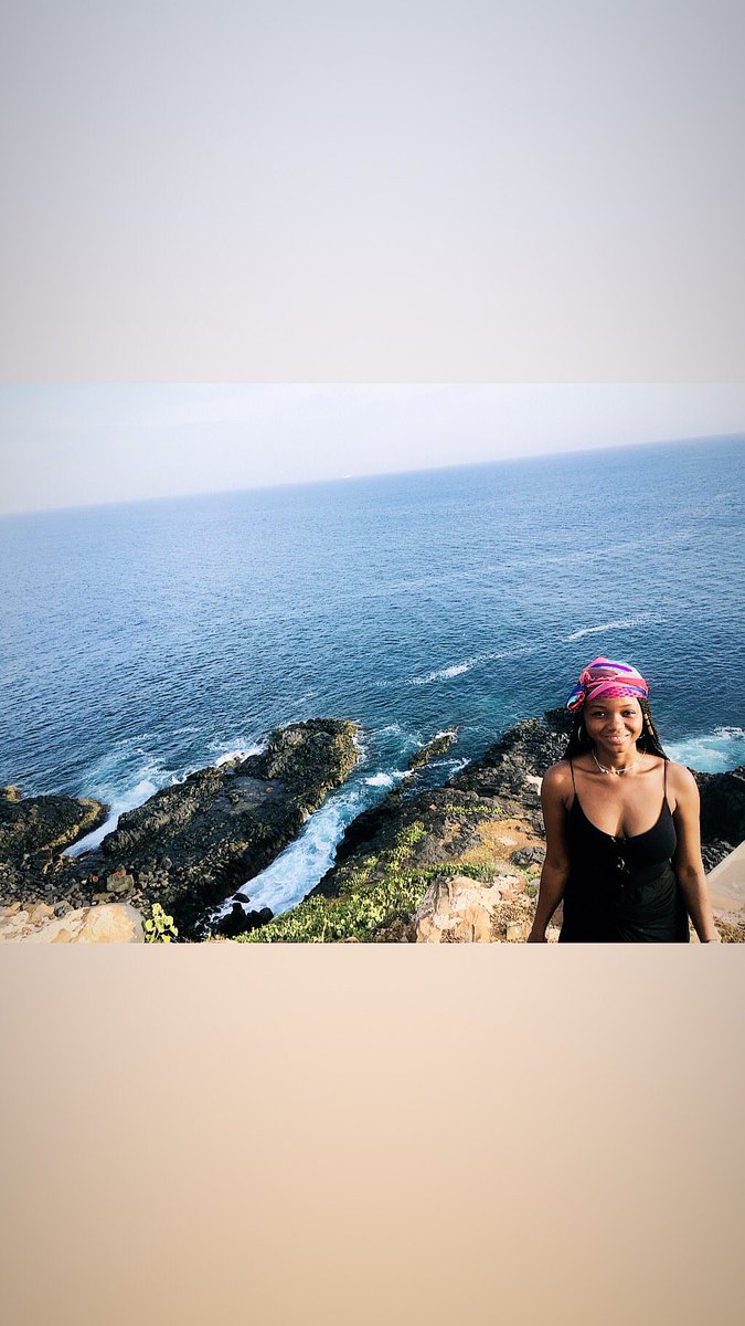 L_rouklov's tweet photo. Une île avec une #histoire ❤️ https://t.co/GLgWpMOtyV