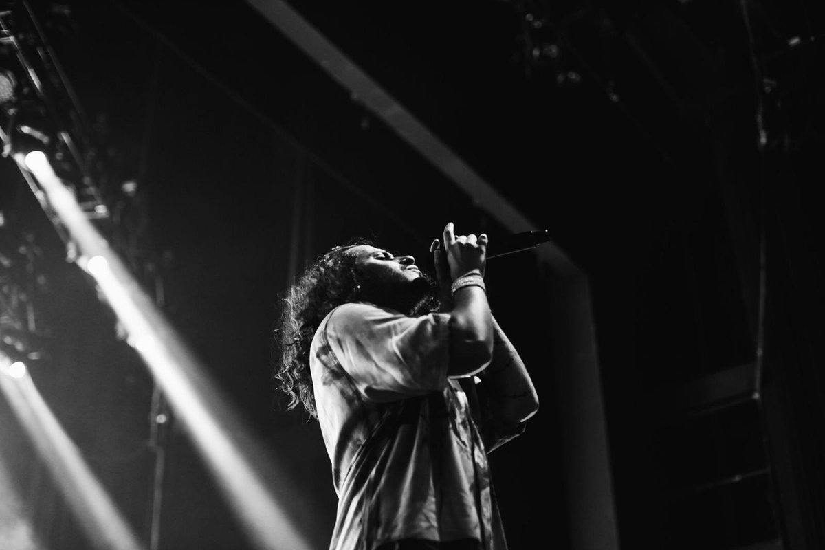 russdiemon's tweet photo. MSG #ZOO

📷 : @Raiamarialaura https://t.co/RIM9Zg06zI