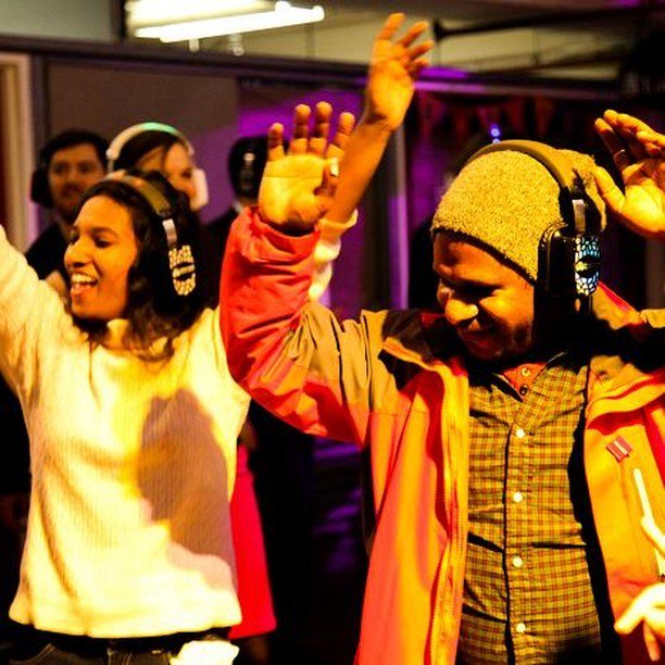 AlexArtsOffice's tweet photo. National Arts &amp; Humanities Month continues. Today's theme is Dance! 💃🕺 One of the most popular #MobileArtLab activities is silent dance parties. All participants get headphones that can toggle between 2 or 3 DJs to choose their favorite beats. If you… https://t.co/Enl5BHEGvk https://t.co/HVe0TzoQrr