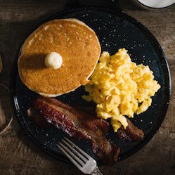 ResInnWoburn's tweet photo. Enjoy #breakfastyourway at our #BostonHotel each day of your stay- #Yolk or #NoYolk? Choose from #scrambledeggs or scrambled #eggwhites, then layer on andouille sausage or bacon & spinach. Offerings may vary by day. Delicious! 🍳 #BreakfastIncluded #VisitBoston #HotelBreakfast https://t.co/bgoEW75nbY