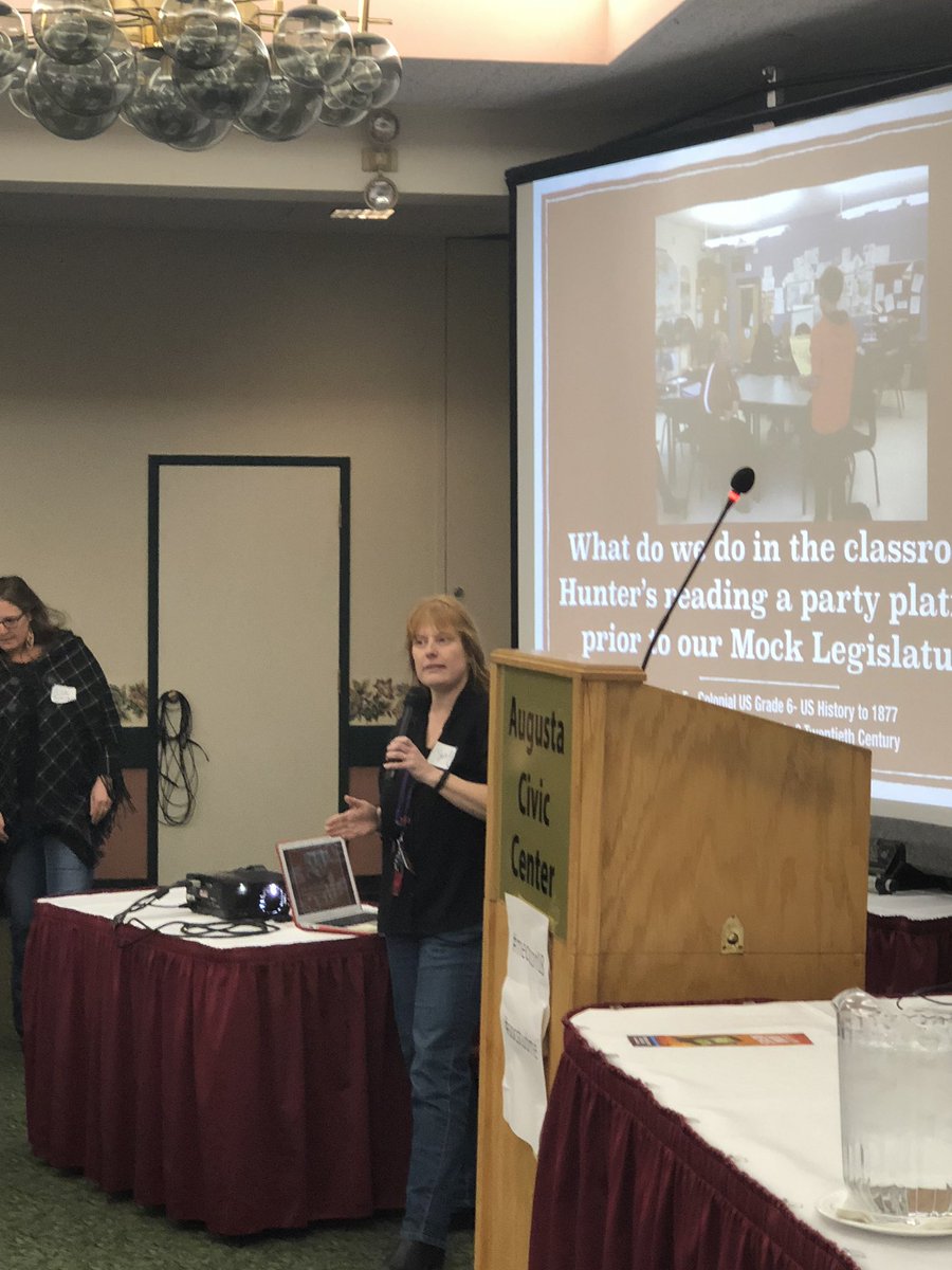 MaineCSS's tweet photo. The 2017 Glenn Nerbak Grant Award recipient, Susan Griffith, discussing her project. #mecocon18 #socstudme https://t.co/XfismkBjOE