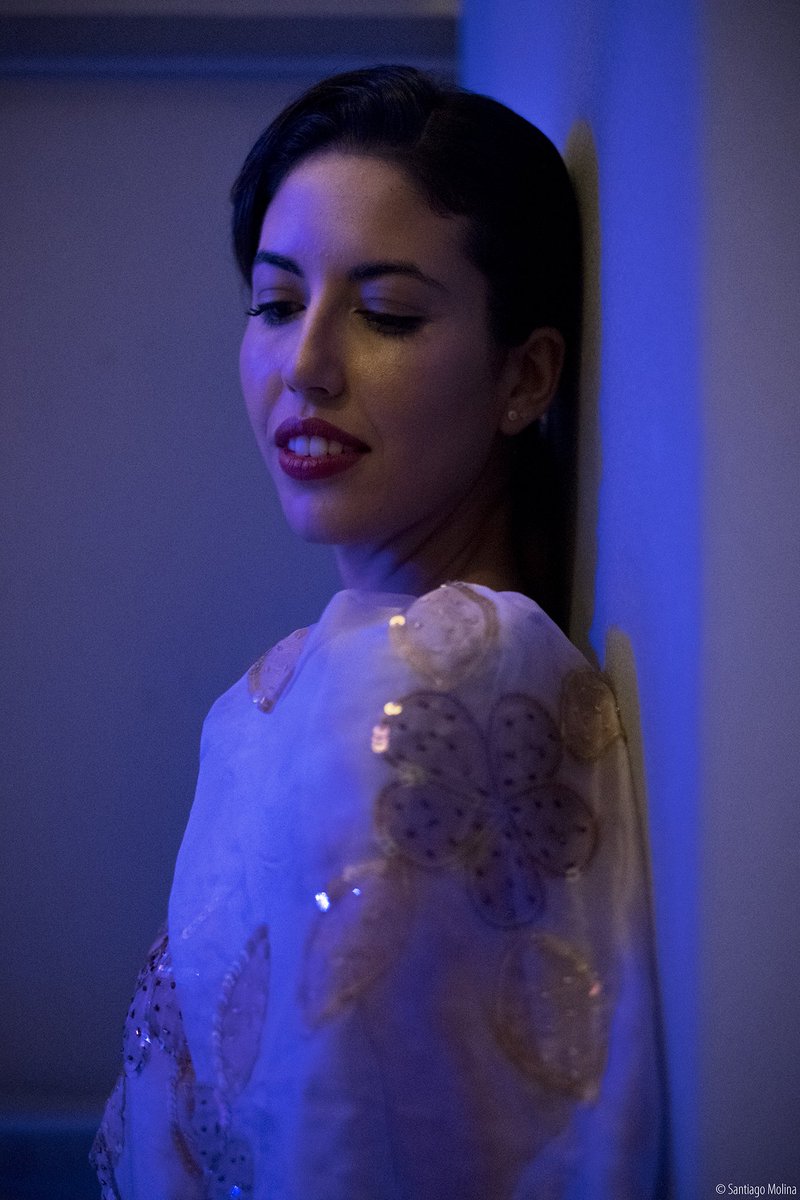 fotosantimolina's tweet image. Posados en el BackStage. Alejandra #Code41 #BackStage #Fujifilm #fujifilm_xseries #TDSModa