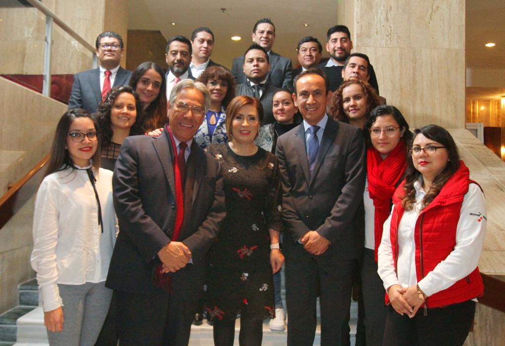 SEDATU_mx's tweet photo. Hoy la Sria. @Rosario_Robles_ inauguró el Foro Internacional: Los Grandes Retos de la Recuperación Comunitaria y la Reconstrucción Material en Zonas Afectadas por los Desastres de Origen Natural https://t.co/GuW5EgVOHA