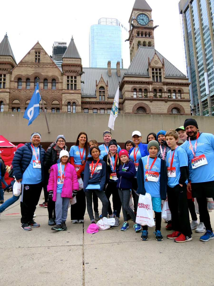 DCMFCanada's tweet photo. Congratulations to the 2018 DCMF TEAM! A massive thanks for your dedication, enthusiasm and generosity! Thank you for racing to save lives from #melanoma. #runsunsmart #stwm https://t.co/RV2BQPxBRR