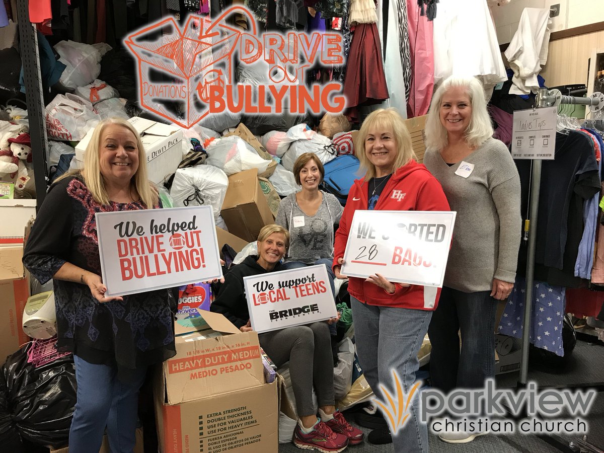 TheBridgeTC's tweet photo. Thank you to the #volunteers from this @parkviewcc Church โRootedโ small group. They sorted 28 bags of donations and helped provide free programming for teens at @TheBridgeTC. Thank you for supporting teens during our #DriveOutBullying Initiative. #StopBullying https://t.co/pxDZHoSLDI