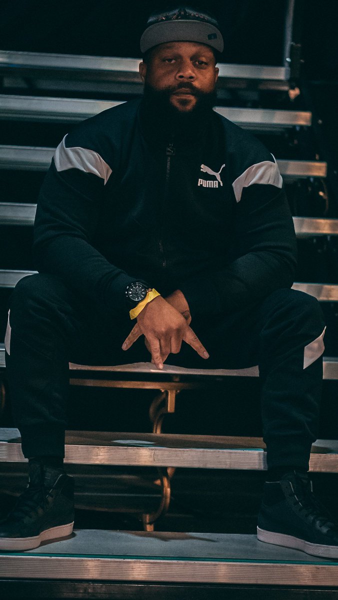 DeejayJuice's tweet photo. Backstage Luca Brasi 3 Tour
📷 BWA Jarred #pluggedOut https://t.co/X790NWeAD0